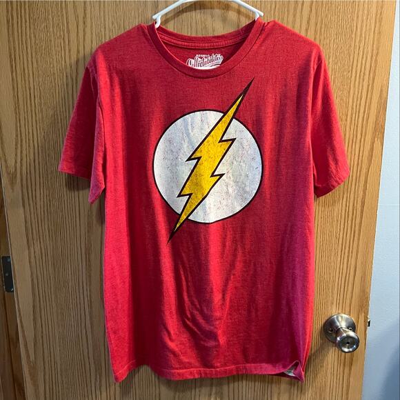 Old Navy Collectabilitiees The Flash Tee Shirt Men's Size Medium Short Sleeves - Picture 1 of 5